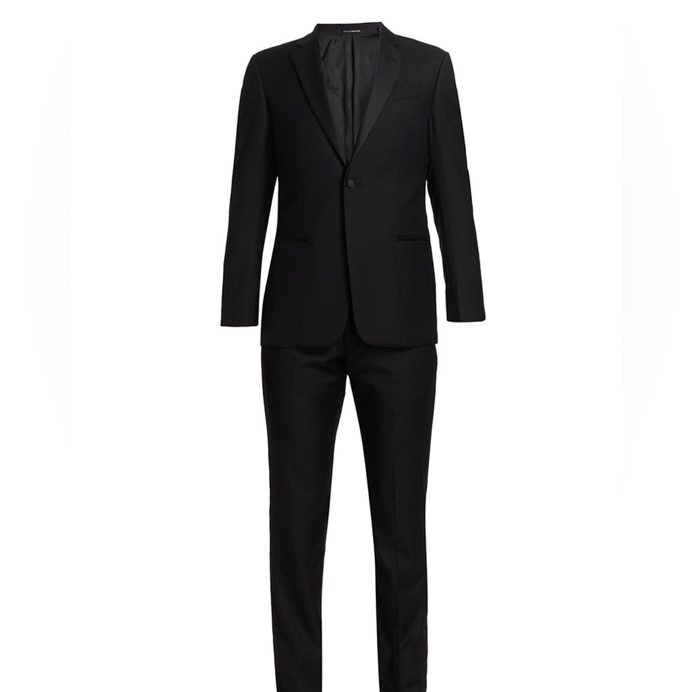Saks Fifth Avenue Giorgio Armani 💯% Men’s Wool Tuxedo.